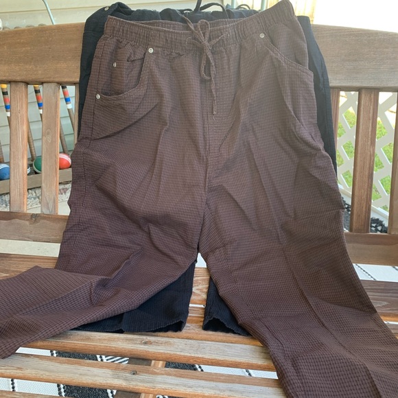 Capri Checkered Trousers - Picture 2 of 3